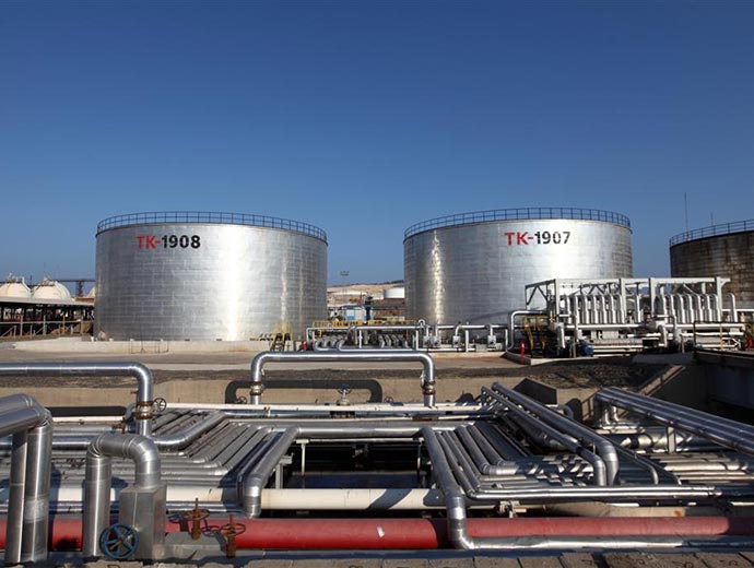 Tüpraş İzmir Refinery Erection of Asphalt Plant - Tanks & Piping Systems